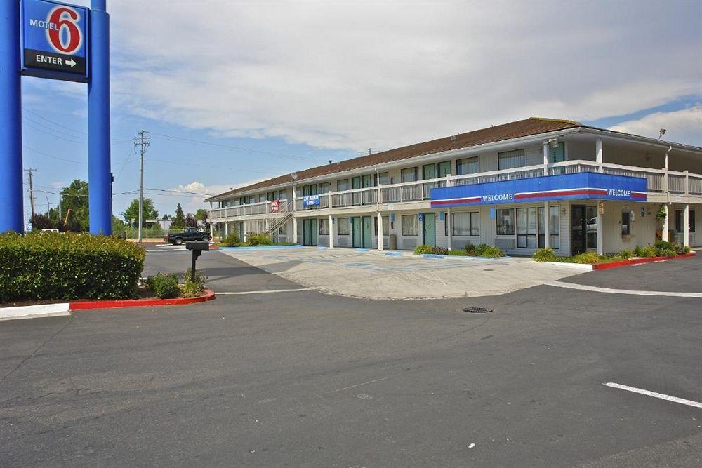 Motel 6-Medford, Or - North Exteriör bild